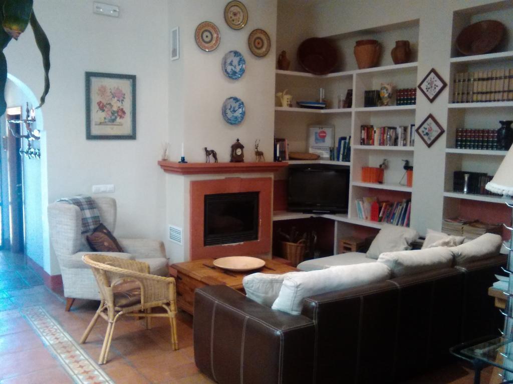 Casa Rural Valdevilano La Roca de la Sierra Esterno foto